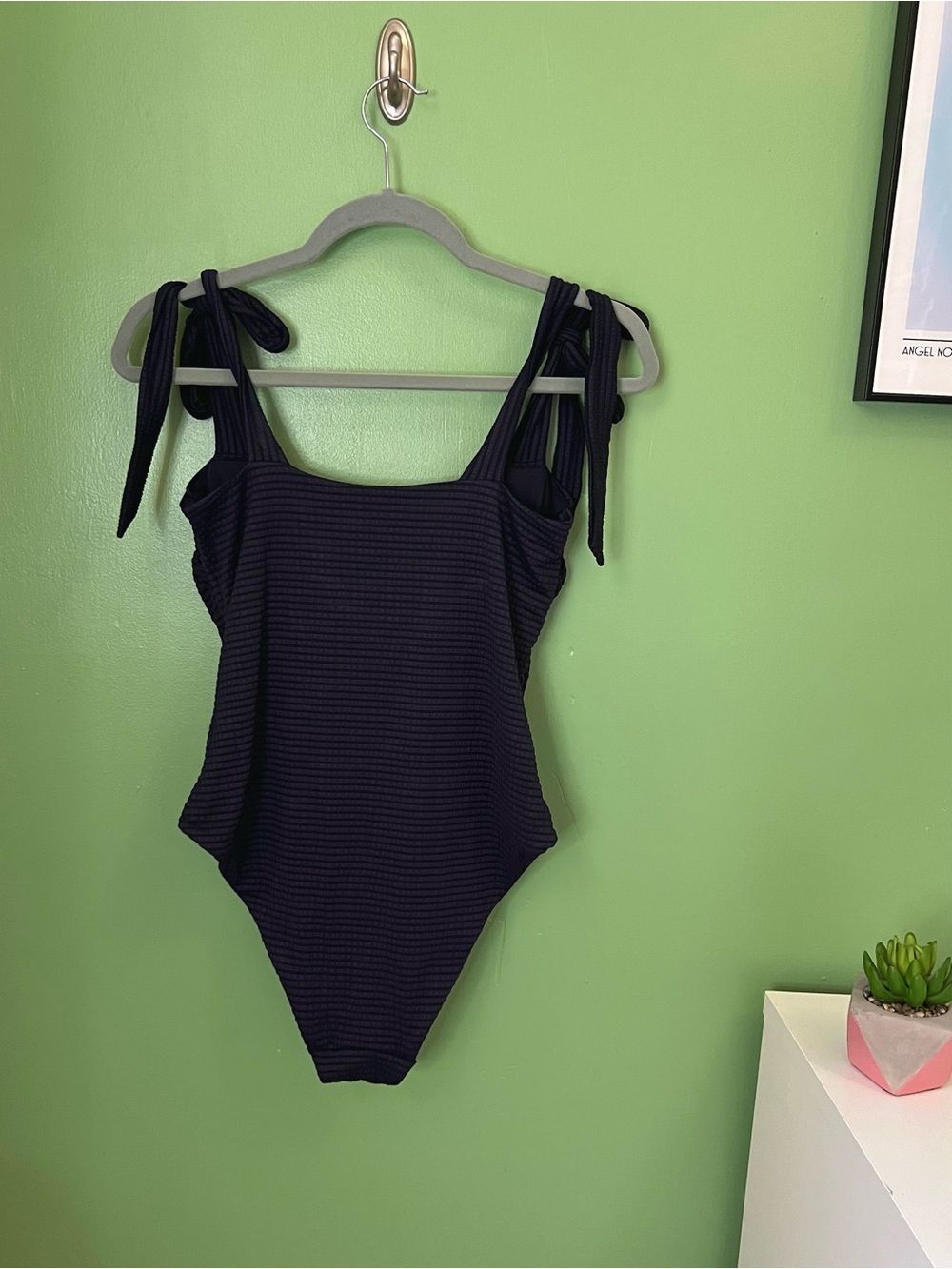 H&M Navy Blue Tie Shoulder One-piece swimsuit Large - Picture 4 of 4
